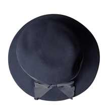 Load image into Gallery viewer, Cappagallo Navy Wool Felt Fedora
